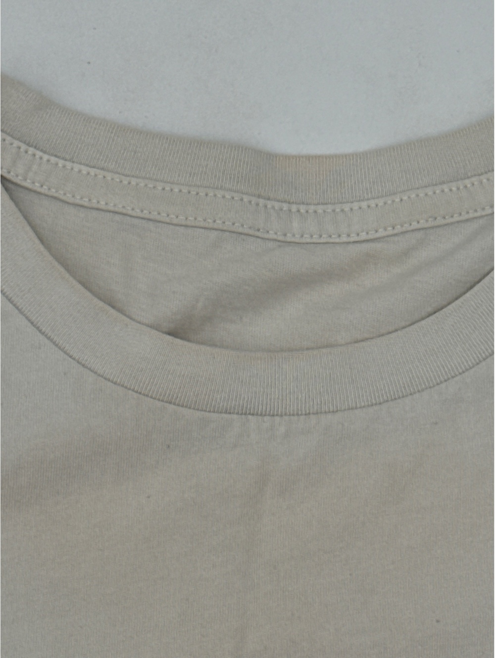 Mumford & Sons Beige Graphic Crop T-Shirt - Picture 3 of 5
